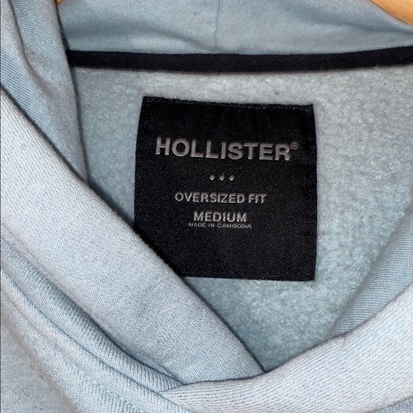 Hollister Men's Light Blue Hoodie - Picture 2 of 2